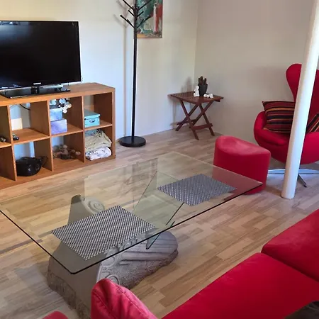 Apartment Gamle Praestegard, Vicevaertlejlighed
